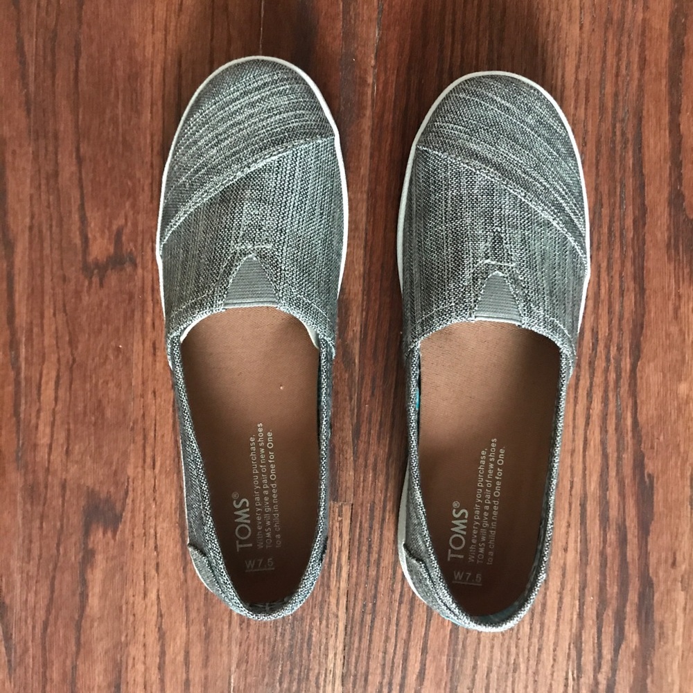 Toms Avalon- Pewter Metallic Linen- 7.5